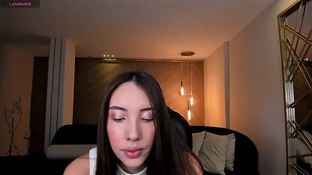 AnaisNin from StripChat