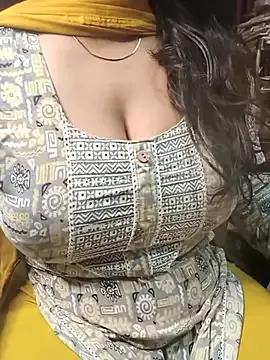 Anamika_Kapoor from StripChat is Freechat