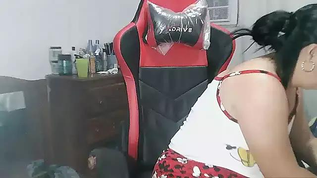 Try the thrill of flirt babes with our cam hosts, featuring unclothed wildness while getting naked and playing with their favored sex toys.