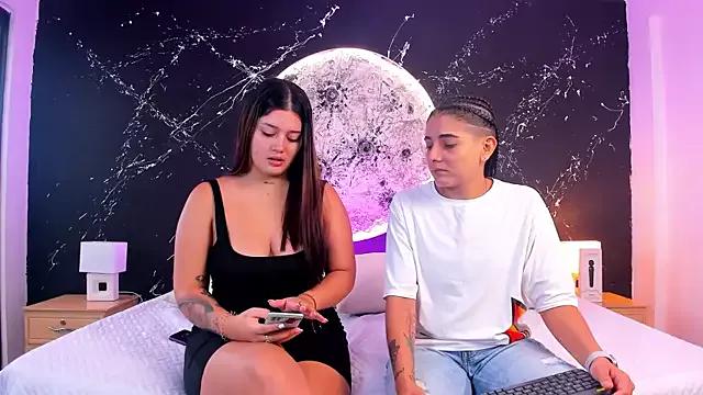 Try the thrill of flirt babes with our cam hosts, featuring unclothed wildness while getting naked and playing with their favored sex toys.