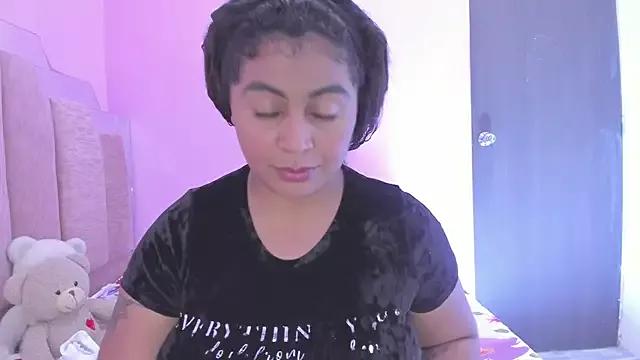 AndreaSweet2 from StripChat is Freechat
