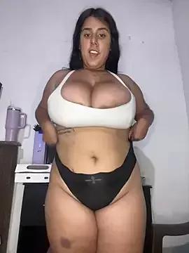 andreinabigtits from StripChat is Freechat