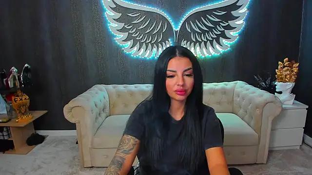 anemarieejolie from StripChat is Freechat