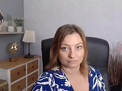angelaSamt from StripChat is Freechat