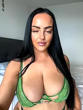 Angelkiss from StripChat is Freechat