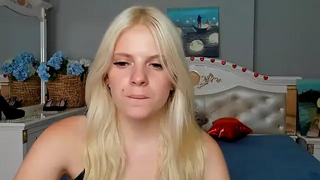 Try the thrill of flirt babes with our cam hosts, featuring unclothed wildness while getting naked and playing with their favored sex toys.