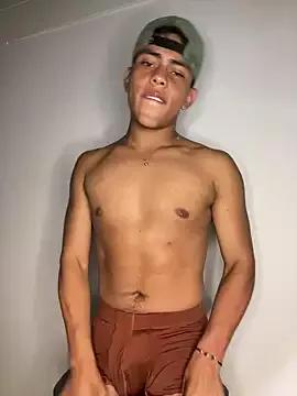 Photos of AngelScott from StripChat is Freechat