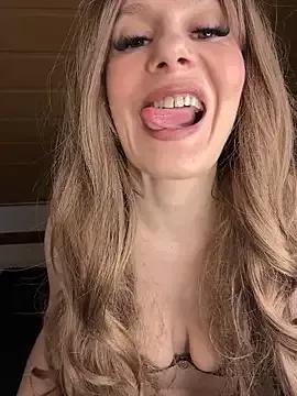 Anna_Ungezogen from StripChat is Freechat