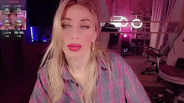 Try the thrill of flirt babes with our cam hosts, featuring unclothed wildness while getting naked and playing with their favored sex toys.