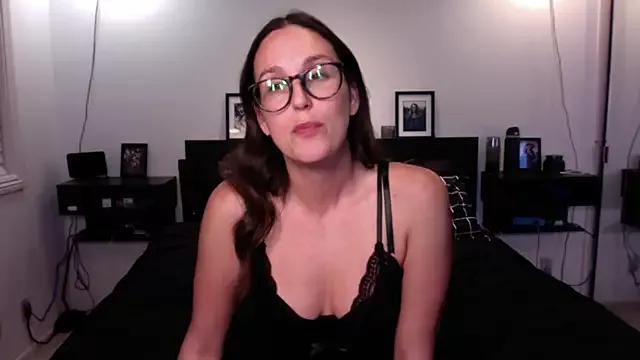 annmarieferrara from StripChat is Freechat