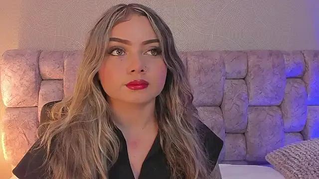 AnnyLopezz_ from StripChat is Freechat