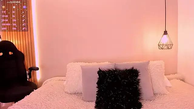 Try the thrill of flirt babes with our cam hosts, featuring unclothed wildness while getting naked and playing with their favored sex toys.
