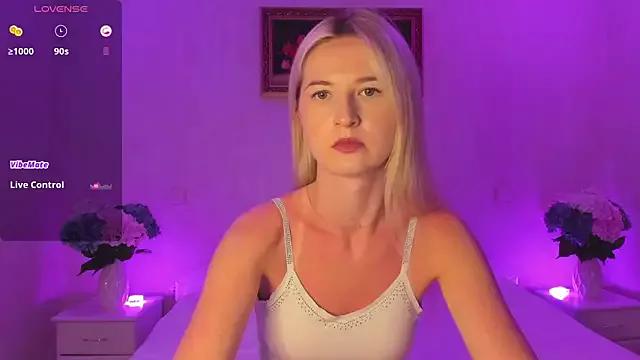 AnyaRusaya from StripChat is Freechat