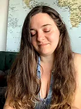 applecandyredxxx from StripChat is Freechat