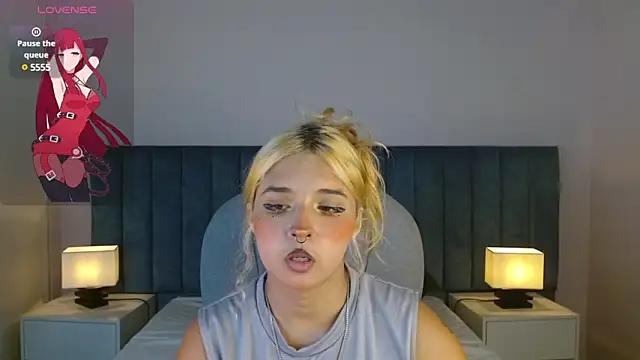 Try the thrill of flirt babes with our cam hosts, featuring unclothed wildness while getting naked and playing with their favored sex toys.