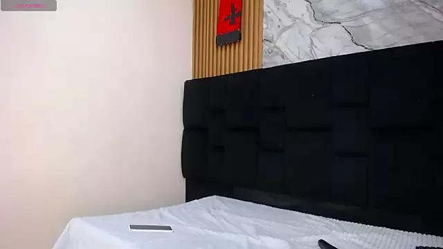 Ariana_Hill_ from StripChat is Freechat