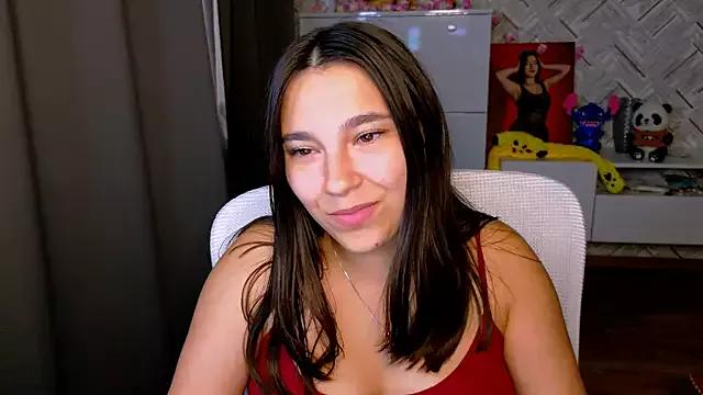 Arianna_Grend from StripChat is Freechat