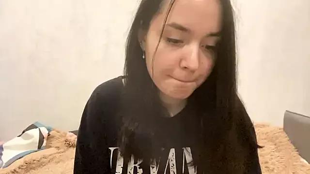 AriaVice from StripChat is Freechat