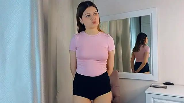AshleyAlisona from StripChat is Freechat