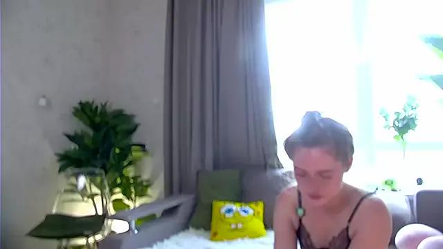 AshleyD_ from StripChat is Freechat