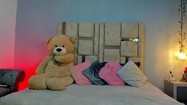 Try the thrill of flirt babes with our cam hosts, featuring unclothed wildness while getting naked and playing with their favored sex toys.