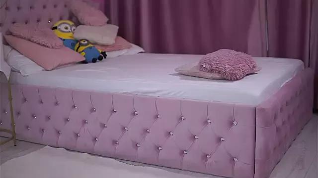 Try the thrill of flirt babes with our cam hosts, featuring unclothed wildness while getting naked and playing with their favored sex toys.