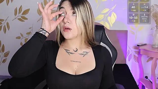 Try the thrill of flirt babes with our cam hosts, featuring unclothed wildness while getting naked and playing with their favored sex toys.