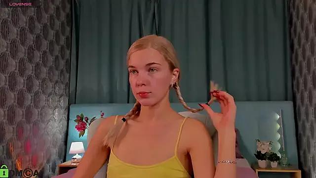 Try the thrill of flirt babes with our cam hosts, featuring unclothed wildness while getting naked and playing with their favored sex toys.