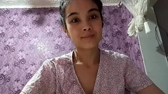 AylinBlush from StripChat is Freechat