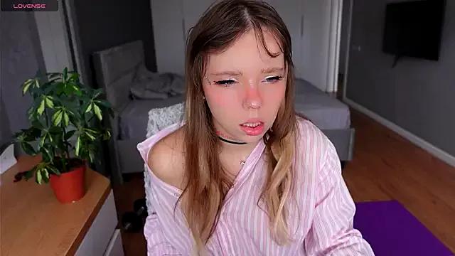 Try the thrill of flirt babes with our cam hosts, featuring unclothed wildness while getting naked and playing with their favored sex toys.