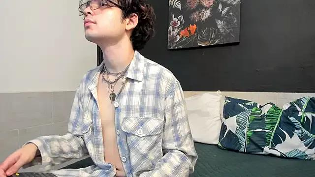 AZZREL_ETHANN from StripChat is Freechat