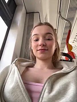 Baby_Tiny_Meow from StripChat is Freechat