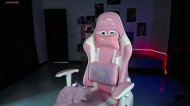 Try the thrill of flirt babes with our cam hosts, featuring unclothed wildness while getting naked and playing with their favored sex toys.