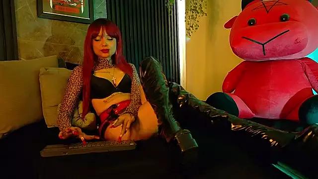 Try the thrill of flirt babes with our cam hosts, featuring unclothed wildness while getting naked and playing with their favored sex toys.
