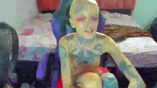 Try the thrill of flirt babes with our cam hosts, featuring unclothed wildness while getting naked and playing with their favored sex toys.