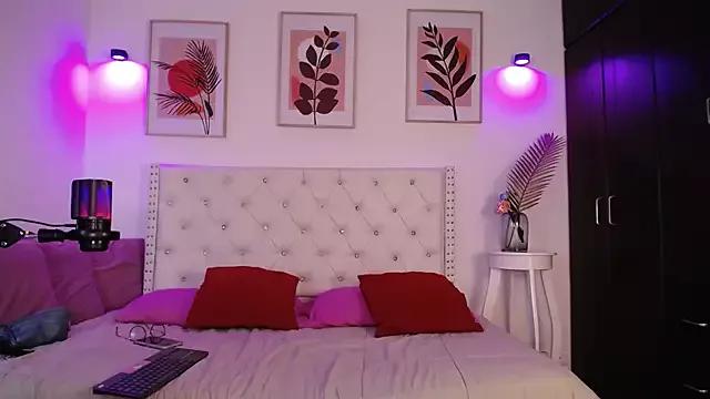 Barbie_Goddess from StripChat is Freechat