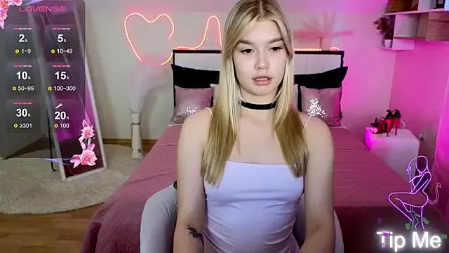 Try the thrill of flirt babes with our cam hosts, featuring unclothed wildness while getting naked and playing with their favored sex toys.