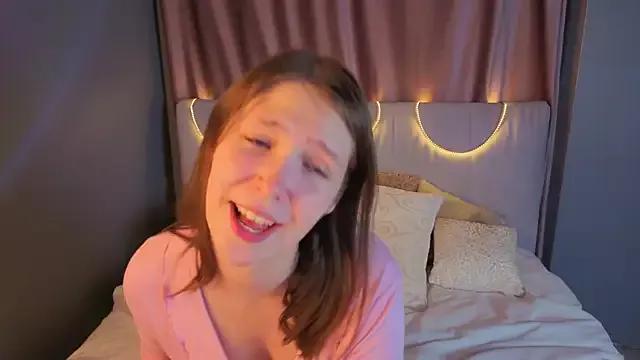 BeatrixCarIeton from StripChat is Freechat