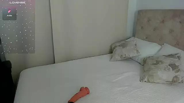 bella_evans_01 from StripChat is Freechat