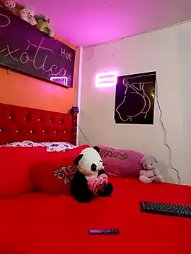 bella_exotichot_ from StripChat is Freechat