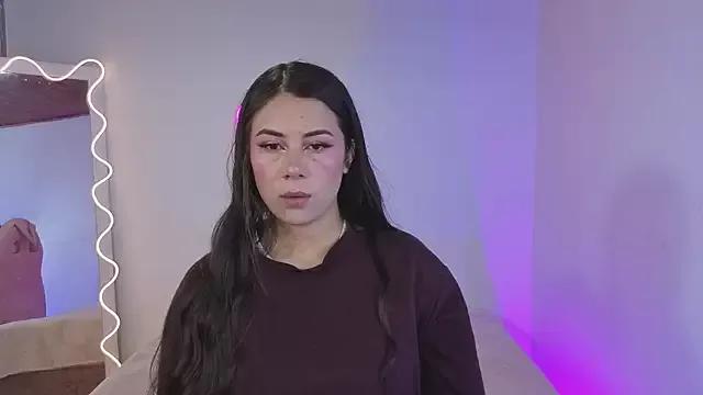 BELLA_TAY from StripChat is Freechat