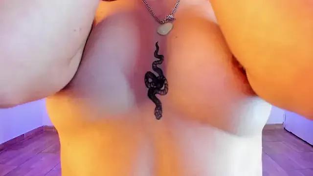 Bellaa_grace_ from StripChat is Freechat