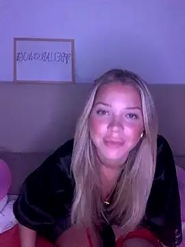 Bellablows from StripChat is Freechat