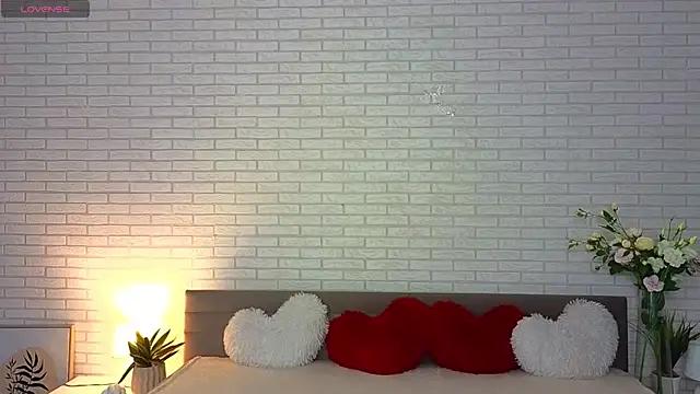 BellaXoxox from StripChat