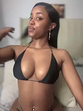 BhadBhad_Kitty from StripChat is Freechat