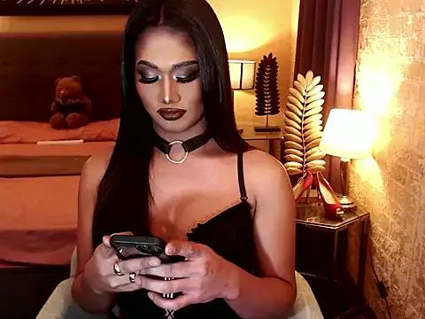 BigCockCelineTS from StripChat is Freechat
