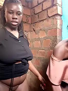 Black_juicy24 from StripChat is Freechat