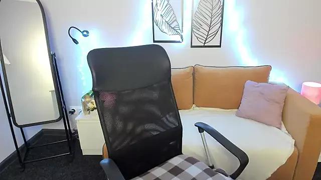 Blair_Li from StripChat is Freechat