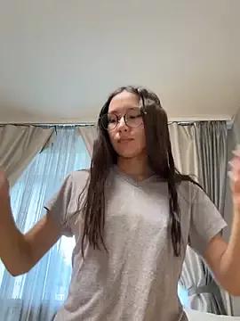 Photos of BlossomDreamer from StripChat is Freechat