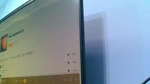 Blue-sky69 from StripChat is Freechat